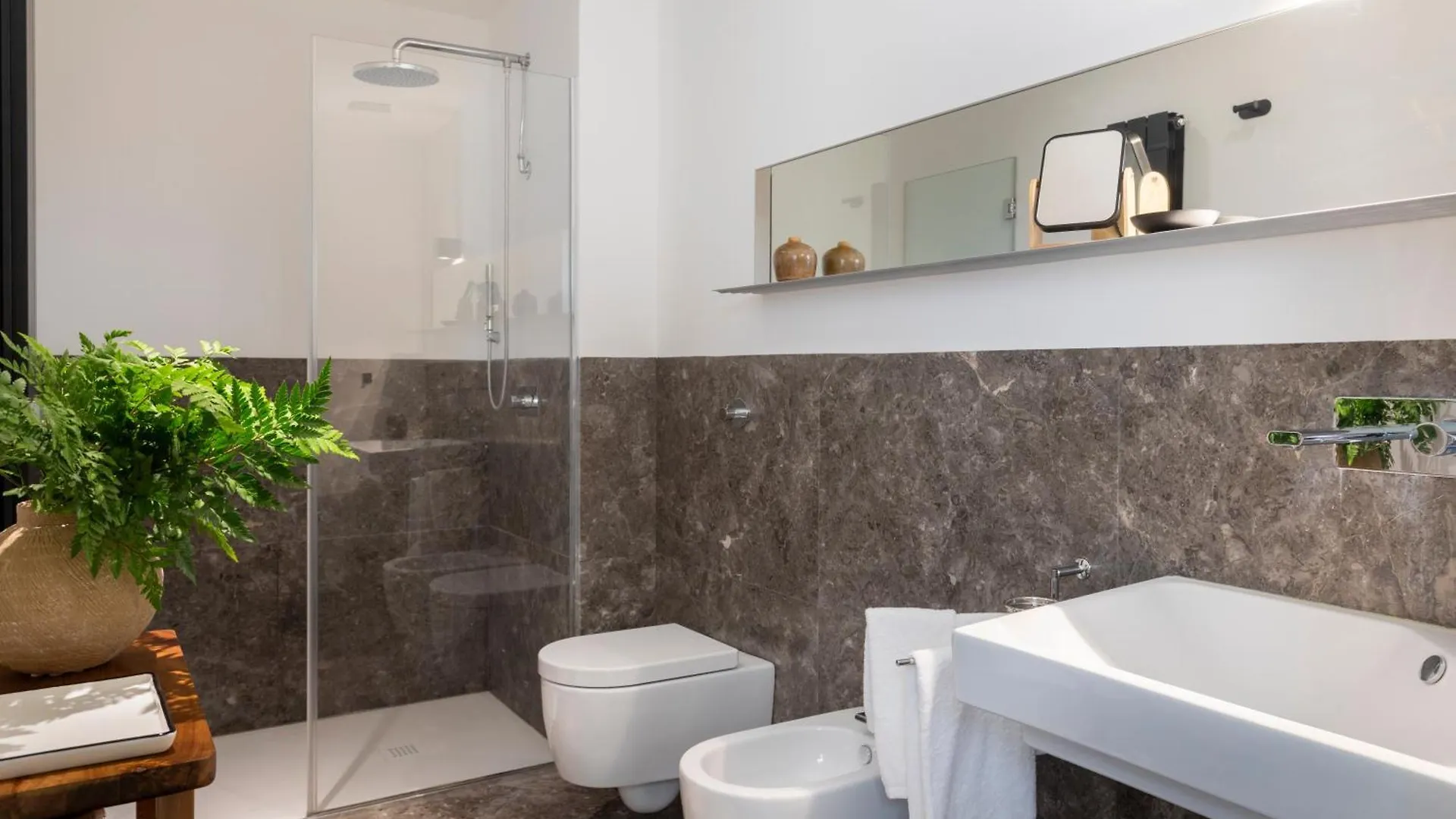 Palazzo Valguarnera - Suites & Luxury Apartments Palermo